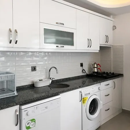 Igdeli Aparts 费特希耶